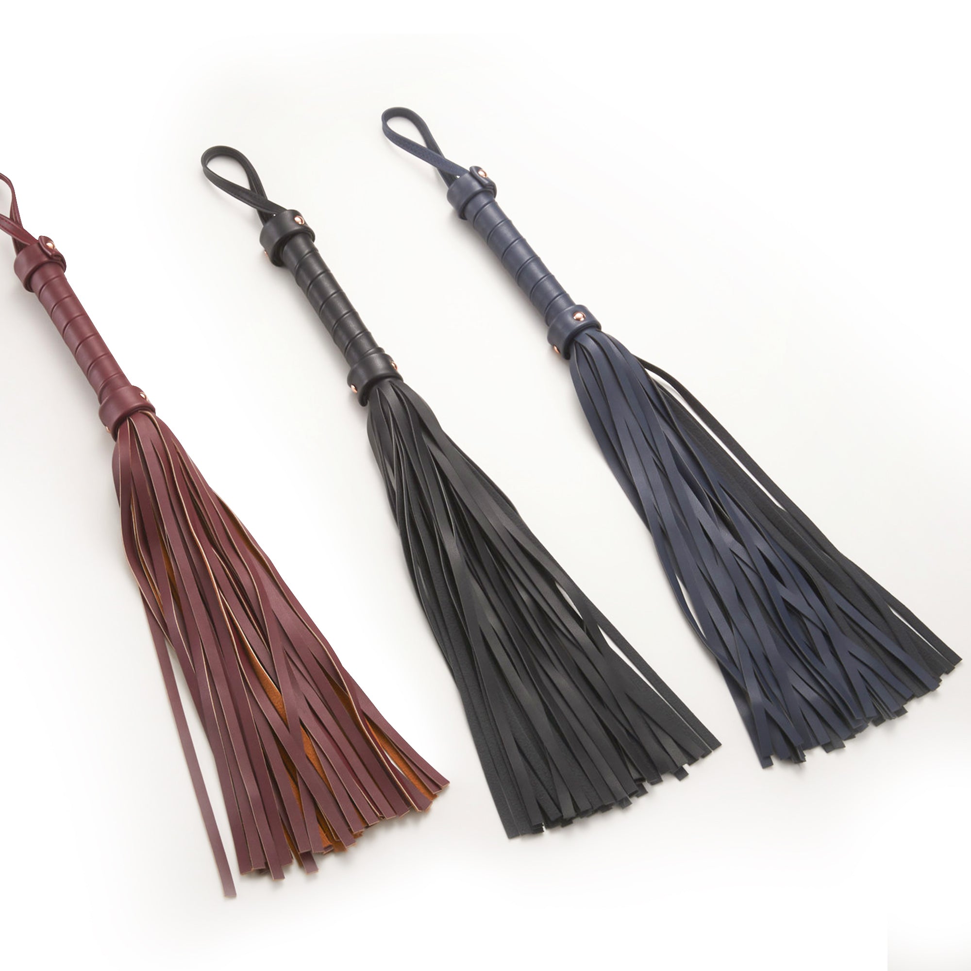 Hot Sale Roomfun Leather Bondage Spanking Tassel Flogger for Adults couple Sex Etrotic Toy
